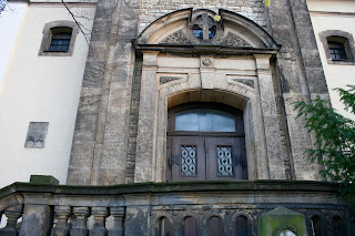 Eingang Martin-Luther-Kirche Markkleeberg