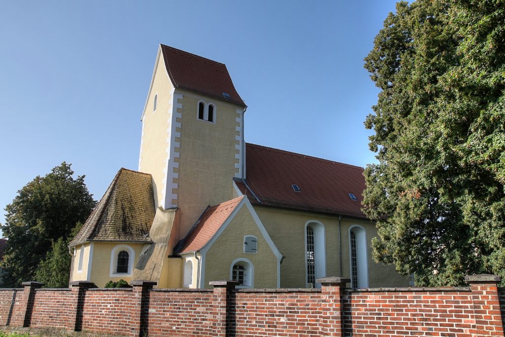 Ev. Dorfkirche Deuben in der Gemeinde Bennewitz